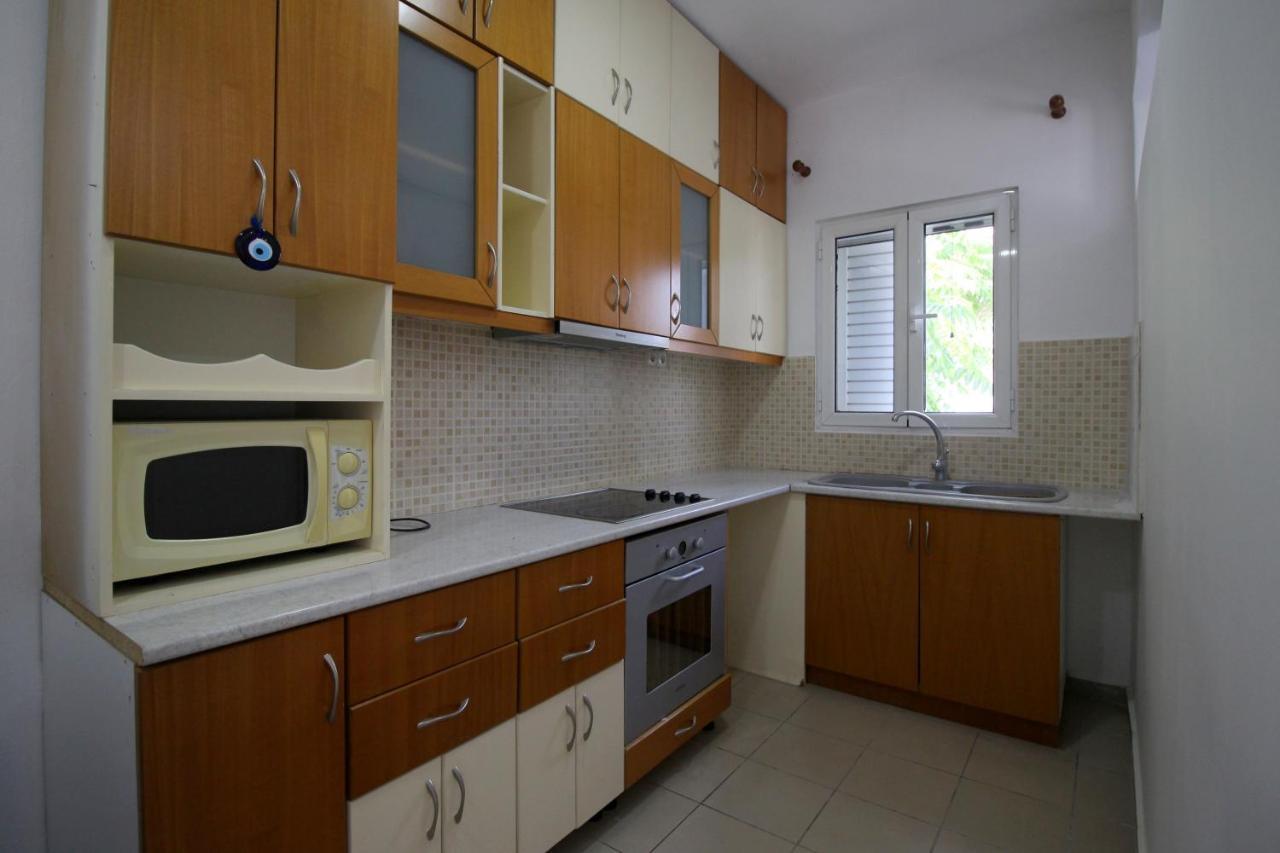 Hotel Vila Kapllani Sarandë Esterno foto