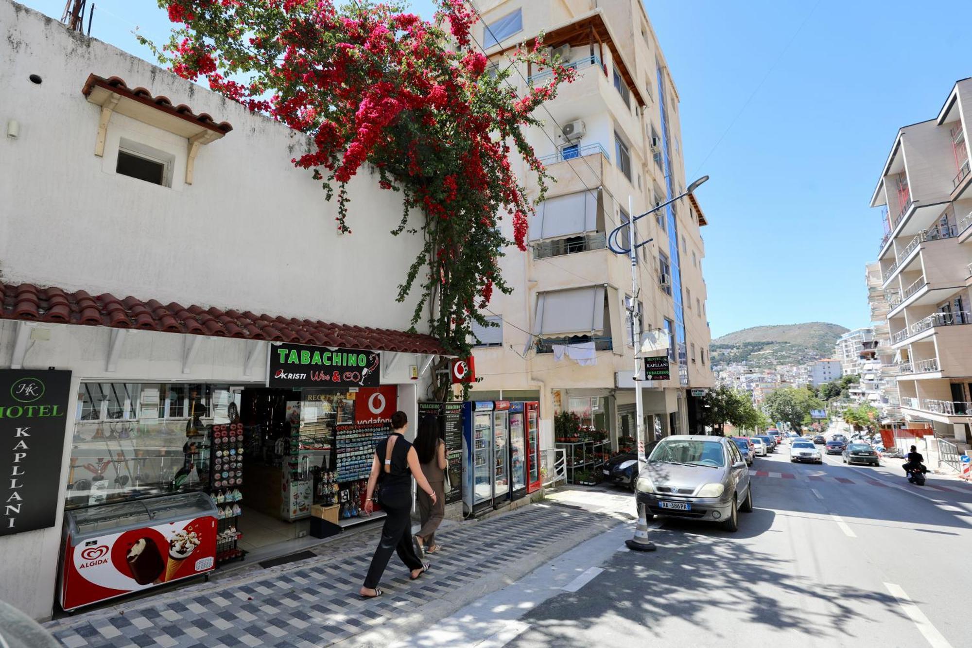 Hotel Vila Kapllani Sarandë Esterno foto